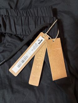 New Skims cargo pants XL stretchy material