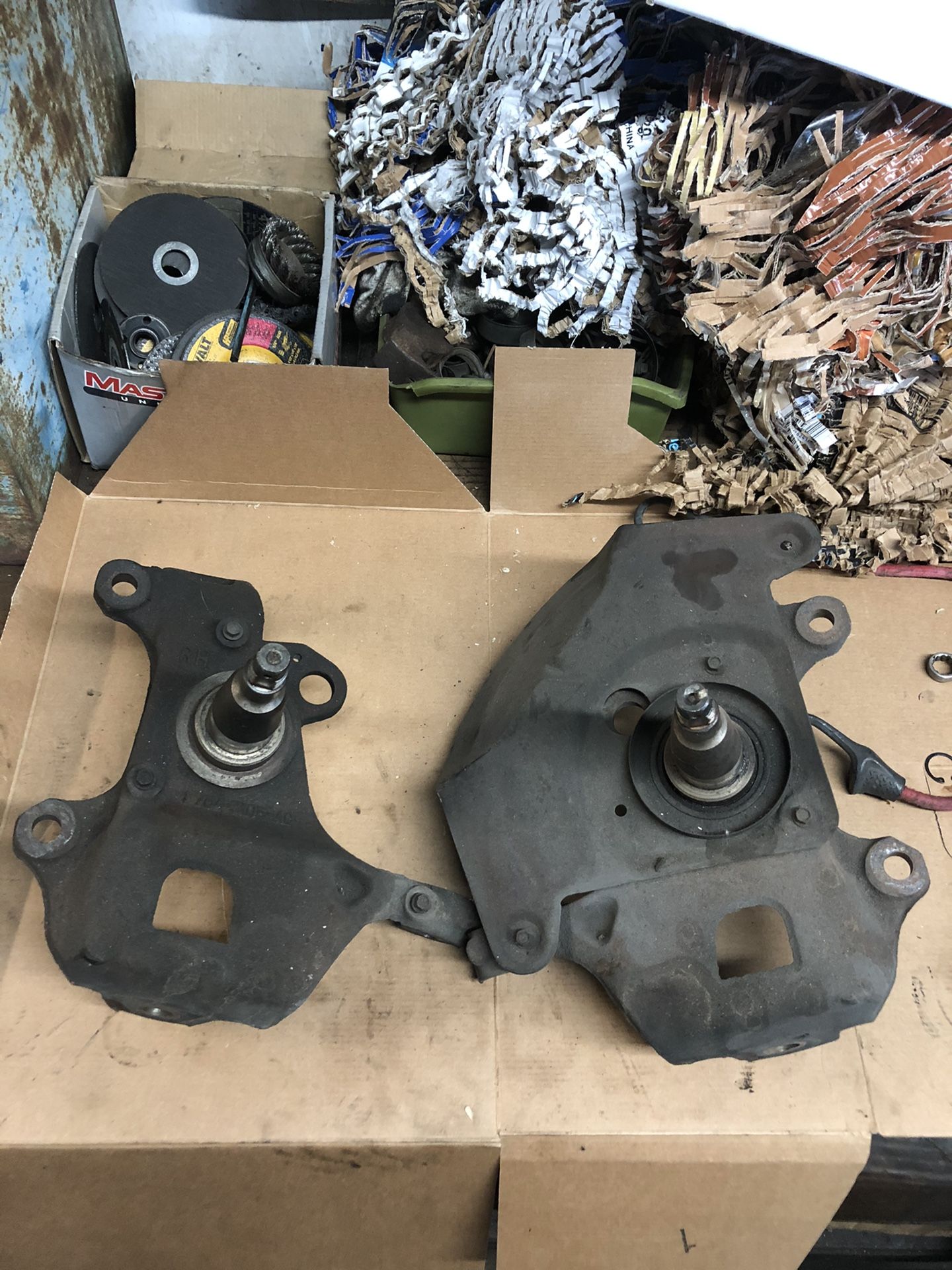Ford F-150 spindles