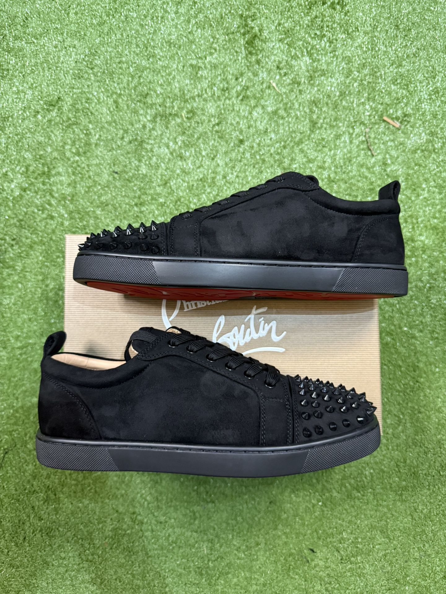Christian Louboutin Louis Junior Spikes Veau Velours Sneaker