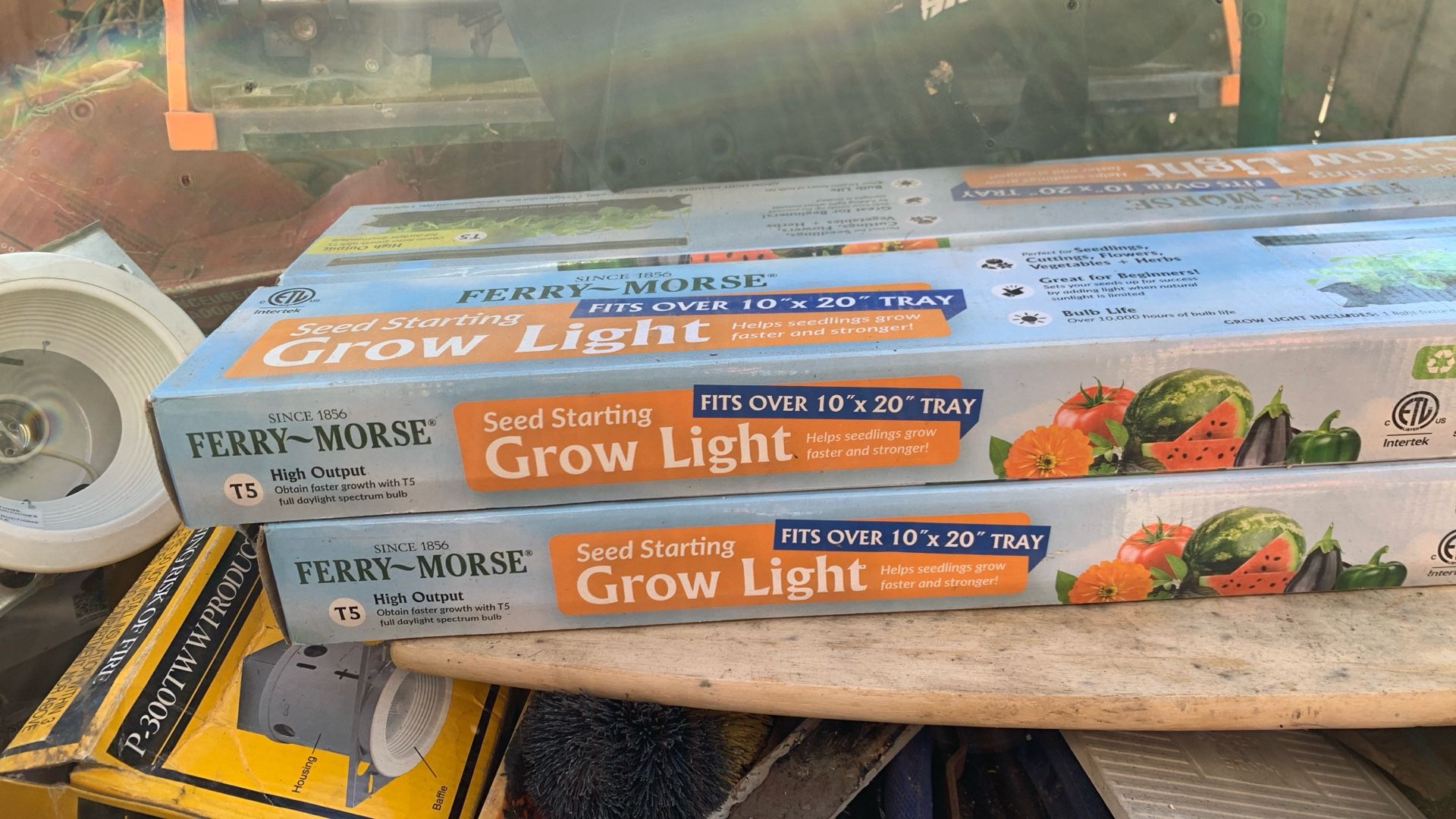 Set Of 4 Grow Lights