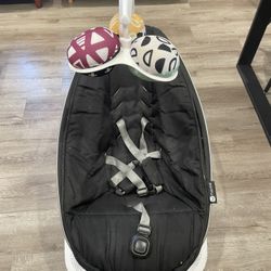 4moms MamaRoo Multi-Motion Baby Swing 