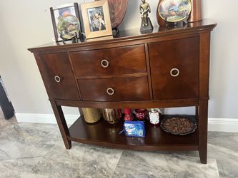 DECORATIVE CHEST