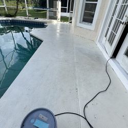painting in swimming pool areas