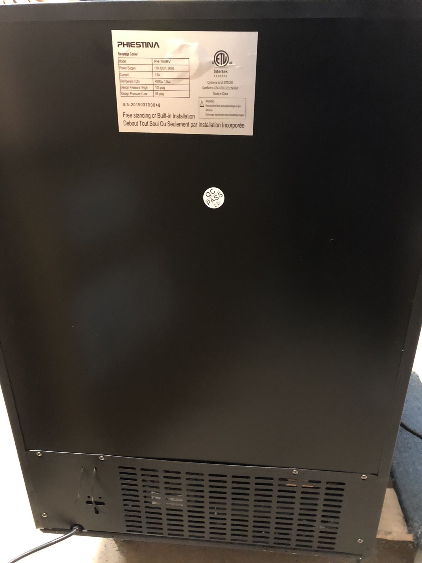 Phiestina 24 Inch Beverage Cooler Refrigerator for Sale in New York, NY