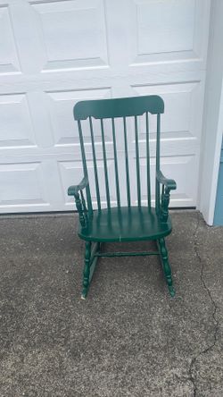 Wood rocking chair