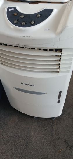 Cooler swamp LARGE $50