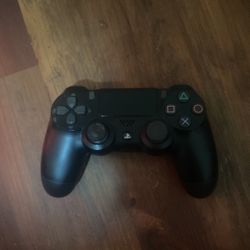 PS4 Controller 