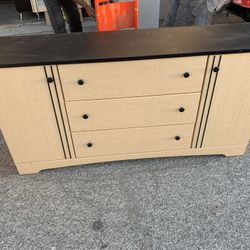 🌹🌺BEAUTIFUL  FULL SIZE BEDROOM SET:  BED FRAME, DRESSER/6 DRAWER, MIRROR, NIGHTSTAND 🌹🌺 