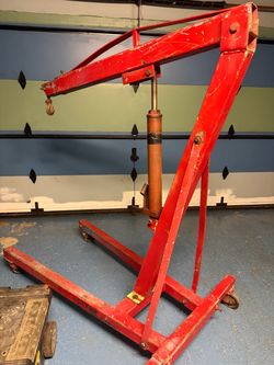 3 ton cherry picker.