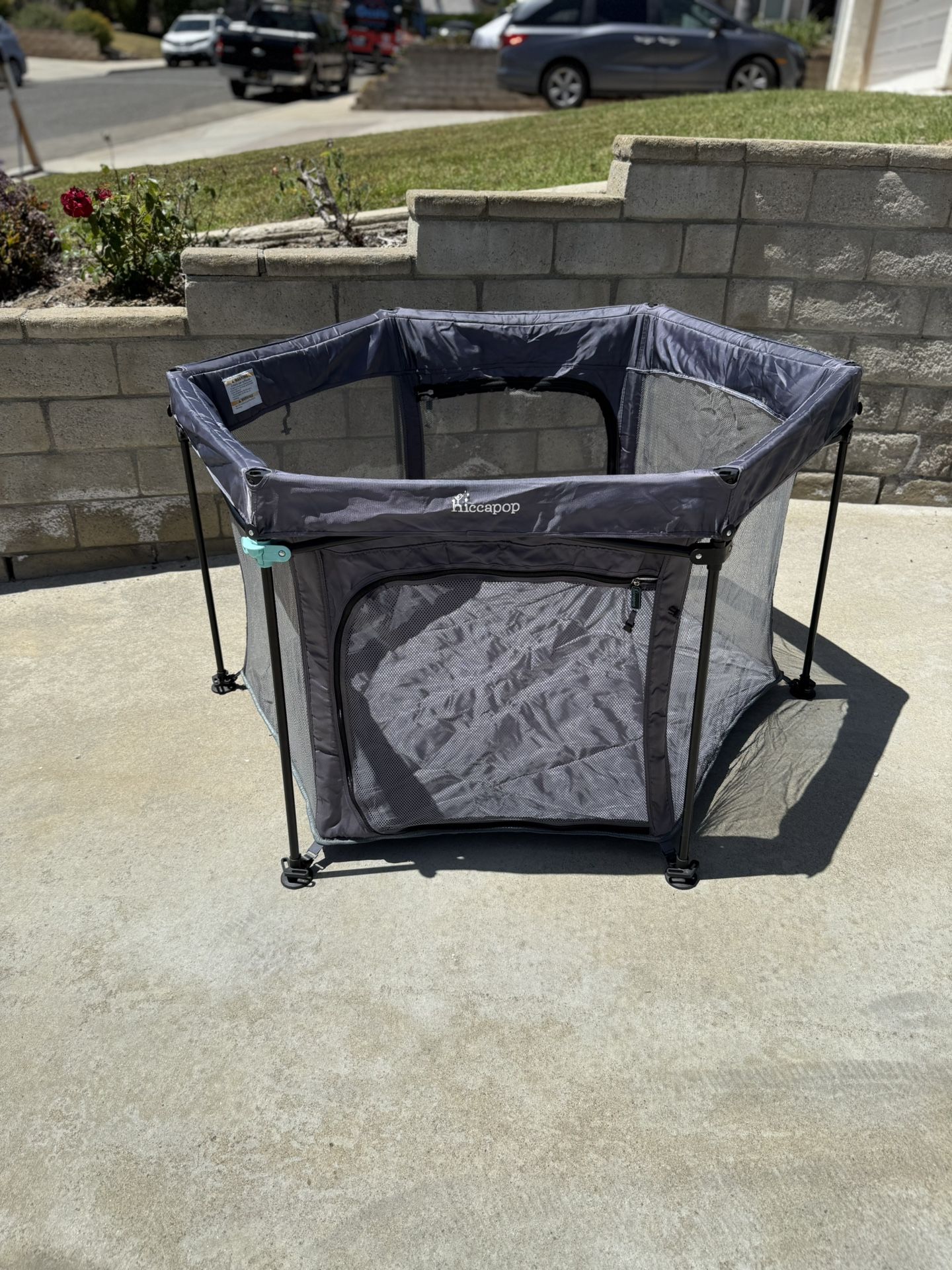hiccapop 53” PlayPod Baby Playpen