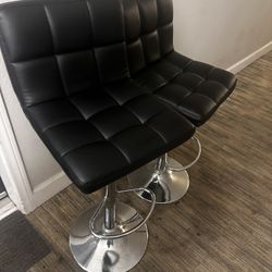 Black Bar Stools 