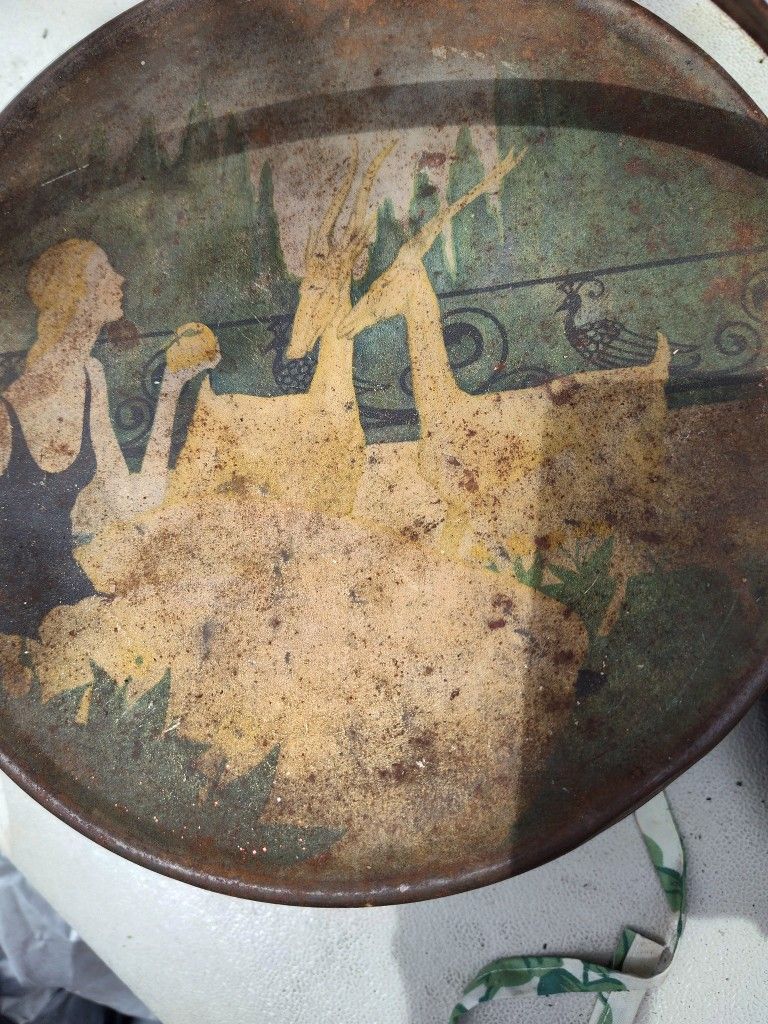 Antique Round Tin