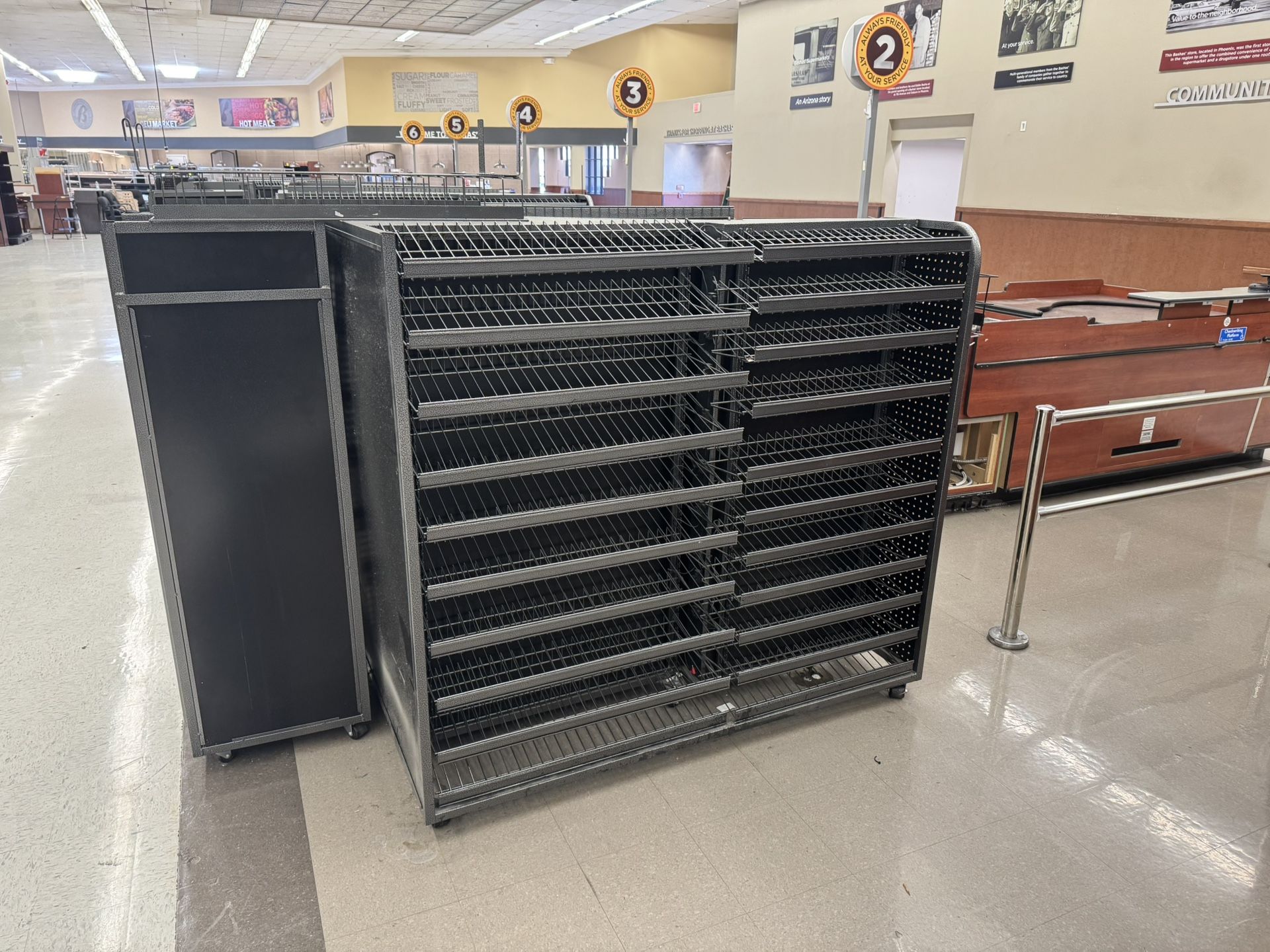 Commercial Product Display System - 2 Sided - Tool Storage - Organizer