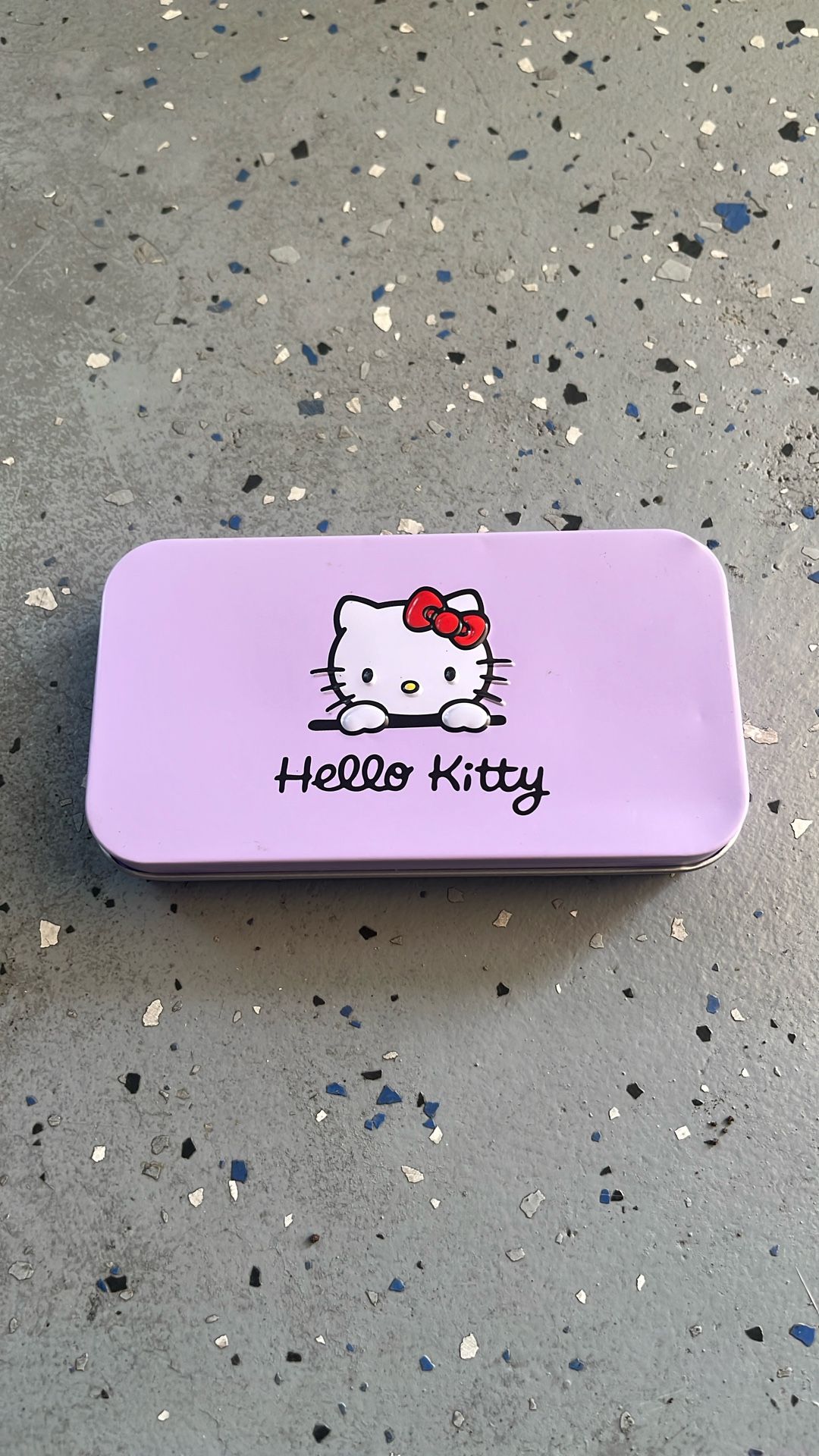 Hello Kitty Makeup Brushes New With Metal Case