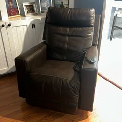 Recliner Chair