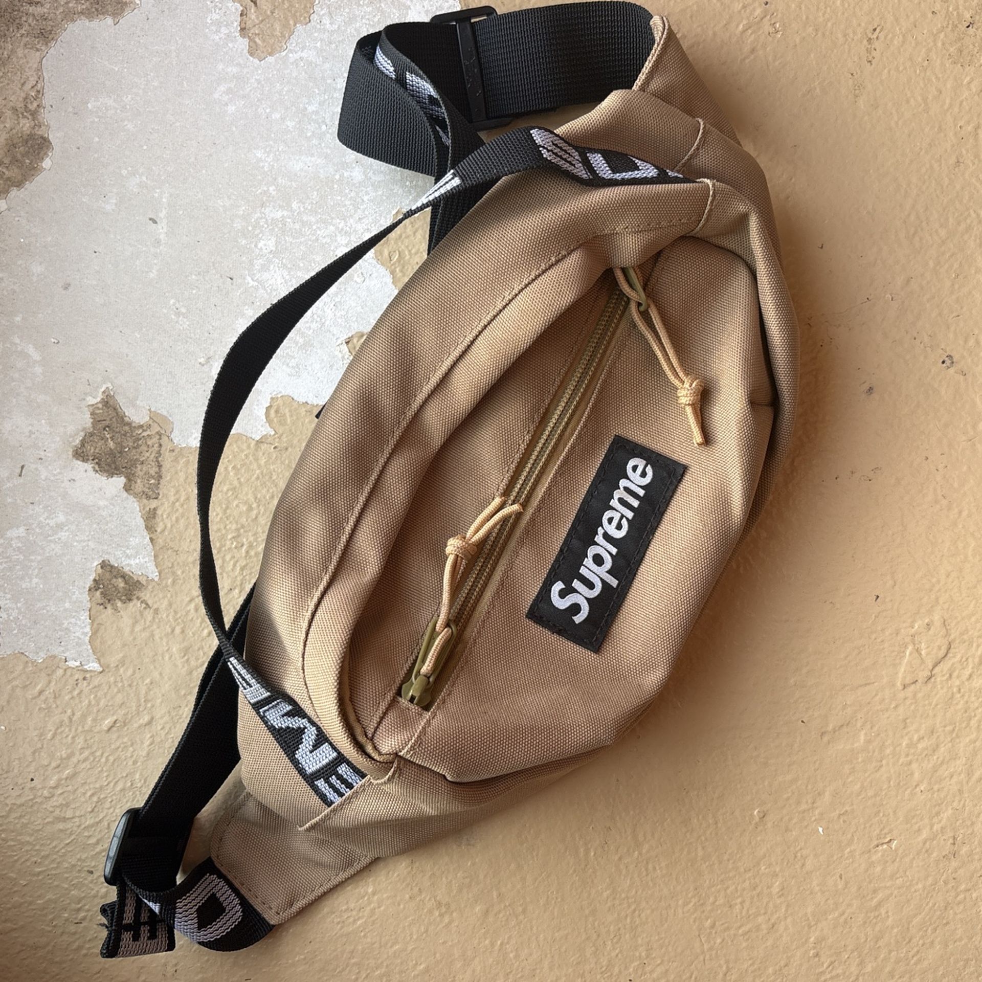 Supreme Waist Bag/Fanny Pack
