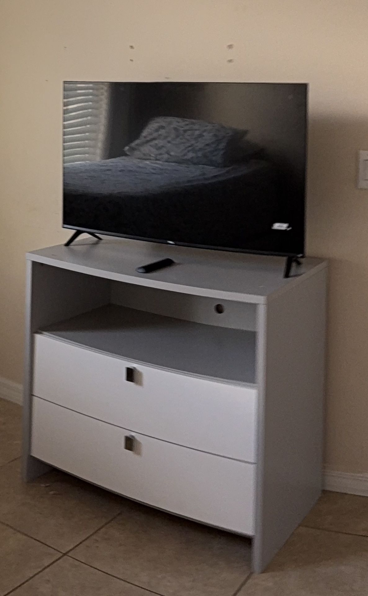  Rosebery Kids Contemporary 2 Drawer Changing Table in Soft Gray and White