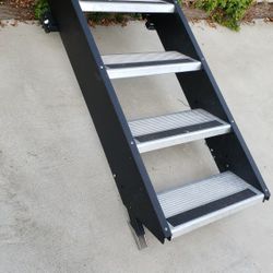 Toy Hauler Steps