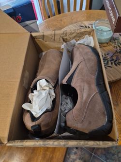 Men's slip on casual shoes