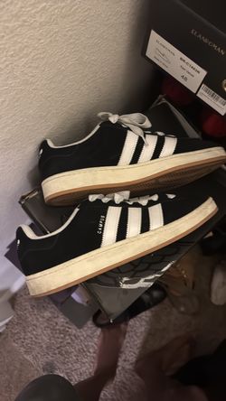 Adidas’s campus 00s black/white shoes