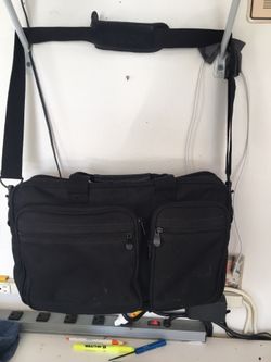 2 Laptop bags