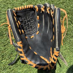 Rawlings 11.5 Inch Baseball Glove