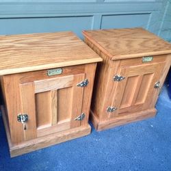 Pair of White Clad Oak Ice Box Cabinets / Nightstands / End Tables /Storage