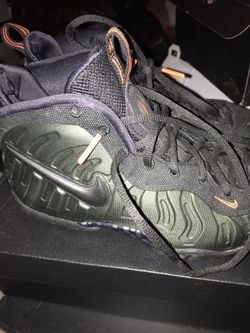 Nike boys size 7