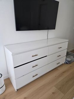 IKEA Malm 6 Drawer Dresser
