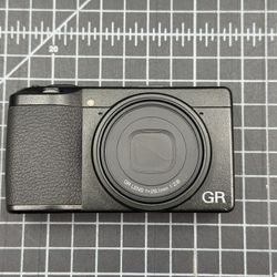 Ricoh GR IIIx