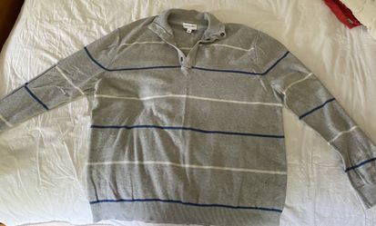 Banana Republic XL men’s sweater $10