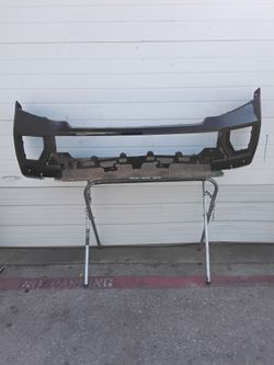 2025-2026 Ford Expedition Front Bumper