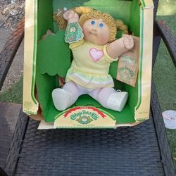 1984 Cabbage Patch Doll