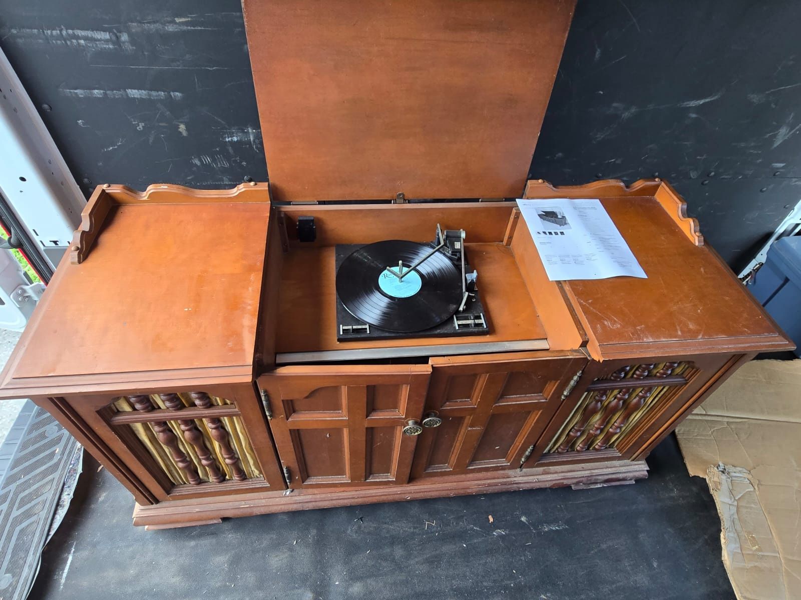 Mid 20th Century Montgomery Ward Airline Stereo Console Floor Model AM/FM Radio Turntable