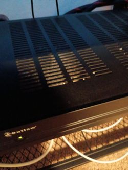 Outlaw Audio M2200 Monoblock Amplifier