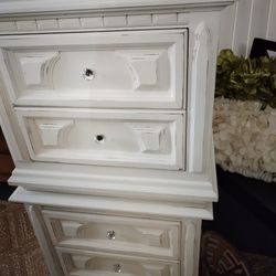 CUTE NIGHT STANDS AT PICKY PINCHERS 3643 5TH AVE N ST PETE OPEN TODAY NOON TO 6 PM FREE DELIVERY
