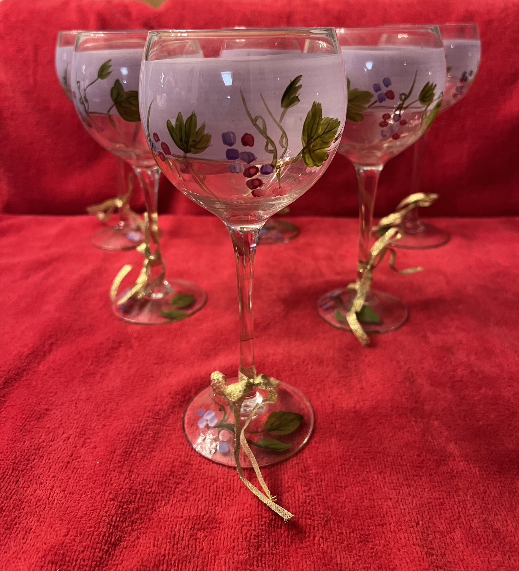 Set of 6 beautiful hand-painted floral stemmed goblet wine glasses