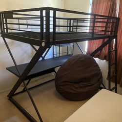 Bunk Bed/Study Desk With Full Size mattress