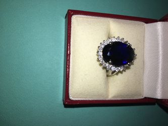 Sterling silver blue sapphire ring