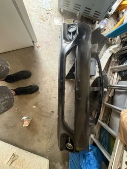 Infiniti G 35 bumper