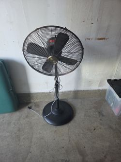 Better homes and gardens metal heavy duty fan