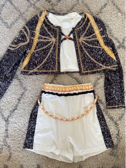 K-pop outfit