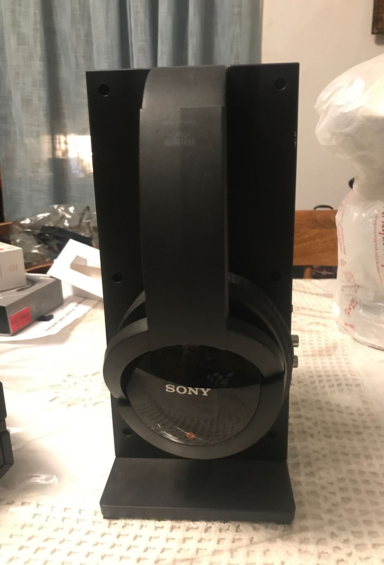 Sony headphones with charging station