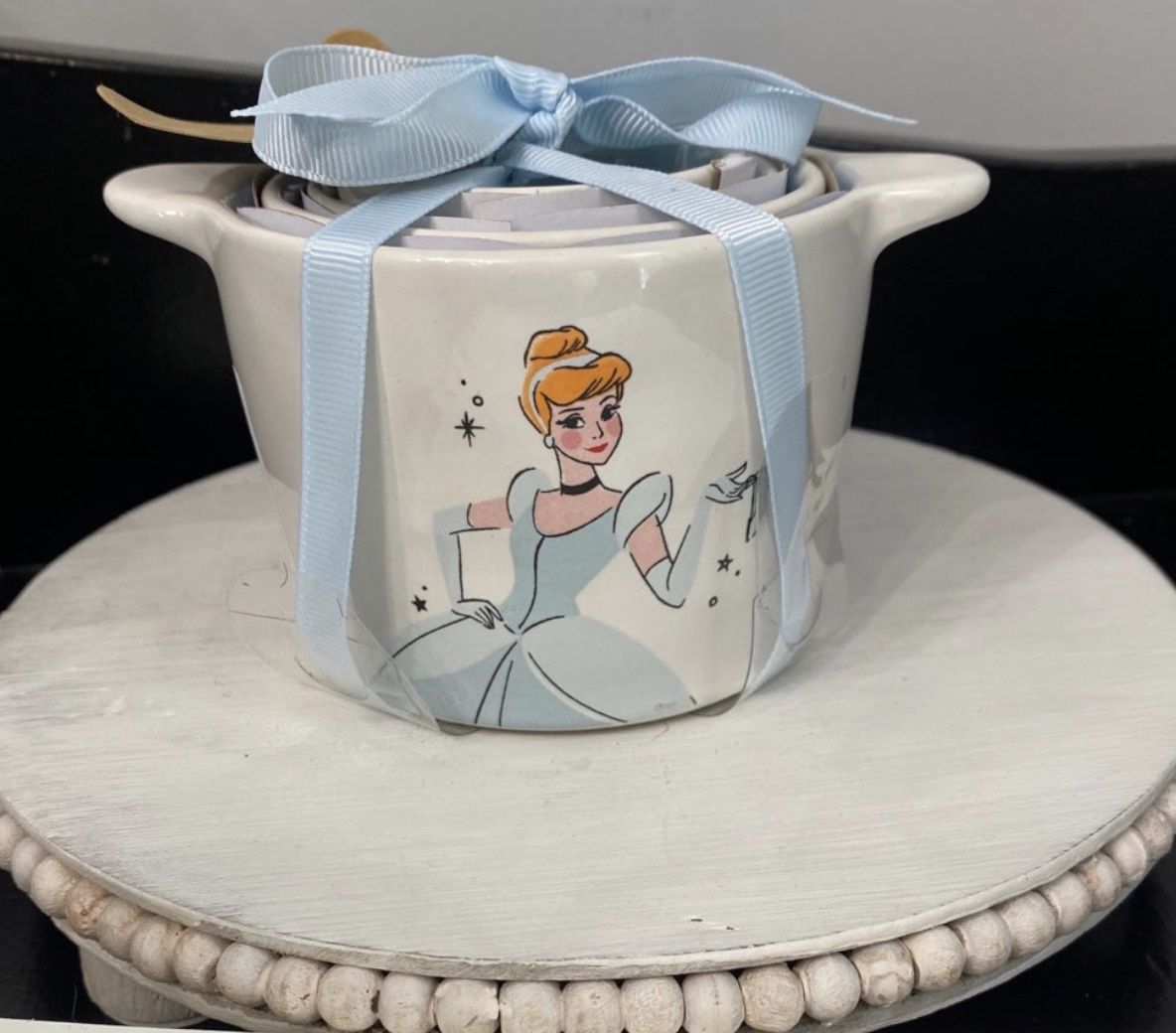 New Rae Dunn Disney Cinderella Measuring Cups