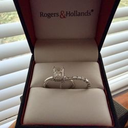 Engagement Ring And Band 