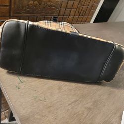 Burberry baby bag sale 2025