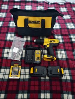 DeWalt Power Drill Set