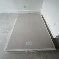 Queen size box spring for free