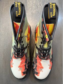 Dr. Martens
