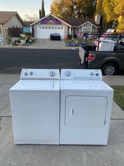 Whirlpool washer and gas dryer